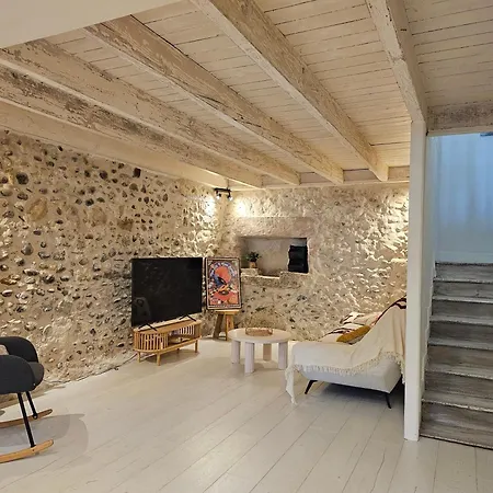 Nyaraló La Charmante